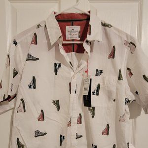 Ditch Plains sneaker button down